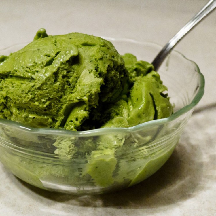 Зеленое мороженое
