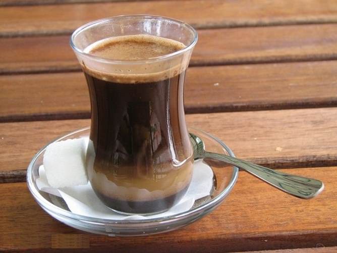 Коктейль кофе с колой